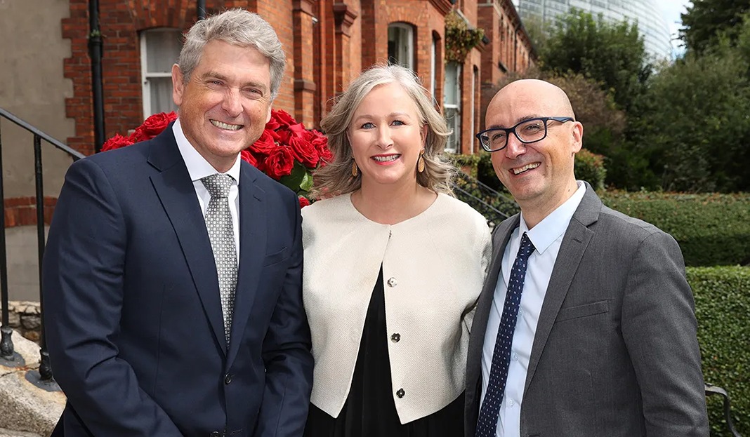 Emirates Airline Partners with VOYA