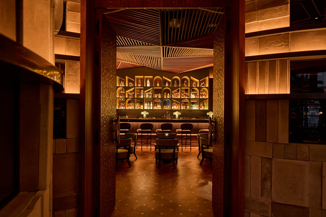 sumosan bahrain chic bar lounge