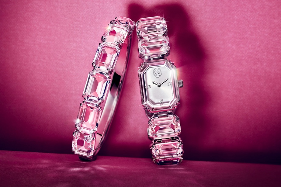 Swarovski Holiday Features Ariana Grande "party of dreams"