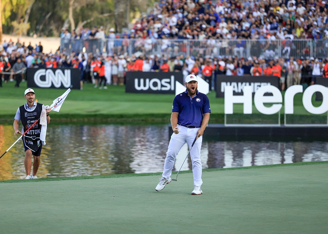 Hatton Dominates to Secure Fifth Rolex Series Title in Dubai
