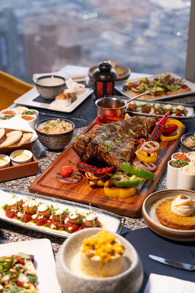 Ramadan At.mosphere Burj Khalifa Dubai